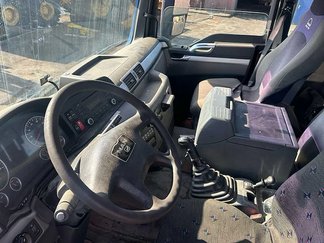 Man - 35.400 tgs - vrachtwagen - afbeelding 4 van  6