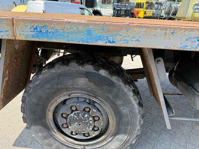 Man - 4x4 - vrachtwagen - afbeelding 10 van  20