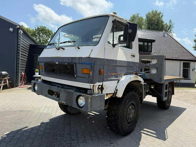 Man - 4x4 - vrachtwagen - afbeelding 17 van  20