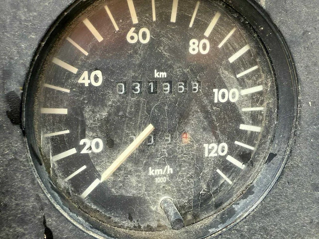Man - 4x4 - vrachtwagen - afbeelding 19 van  20