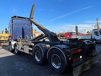 Man - kat 1 - vrachtwagen - afbeelding 9 van  27