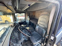 Man - kat 1 - vrachtwagen - afbeelding 18 van  27