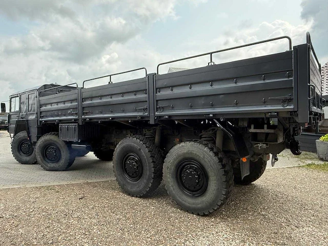 Man - kat 1 8x8 - vrachtwagen - afbeelding 4 van  23