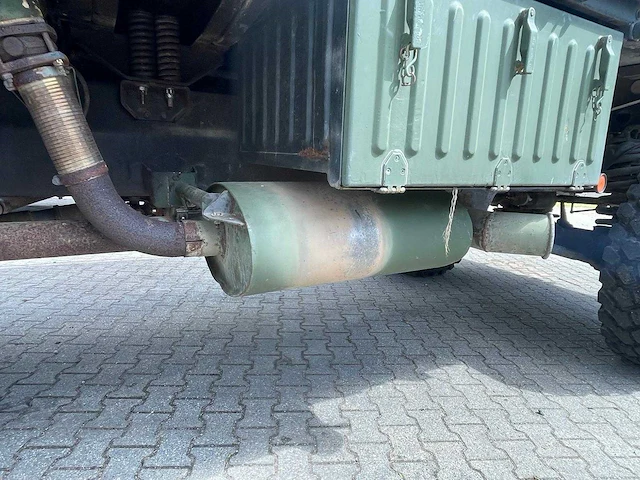 Man - kat 4x4 - vrachtwagen - afbeelding 10 van  25