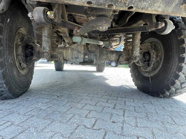 Man - kat 4x4 - vrachtwagen - afbeelding 13 van  25