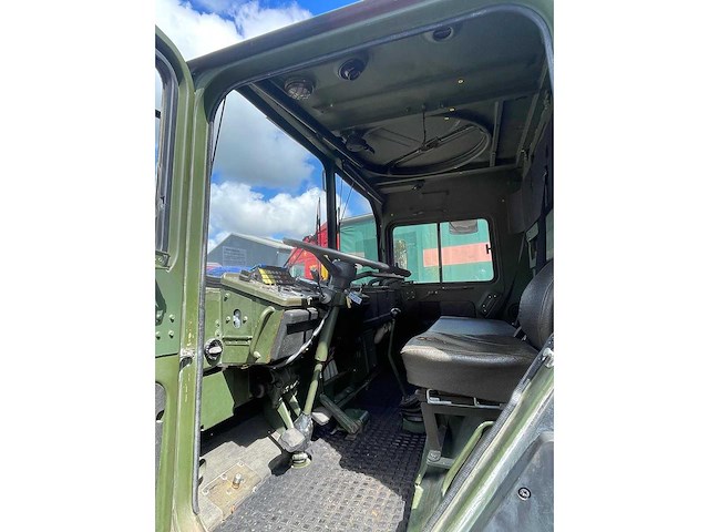 Man - kat 4x4 - vrachtwagen - afbeelding 24 van  25