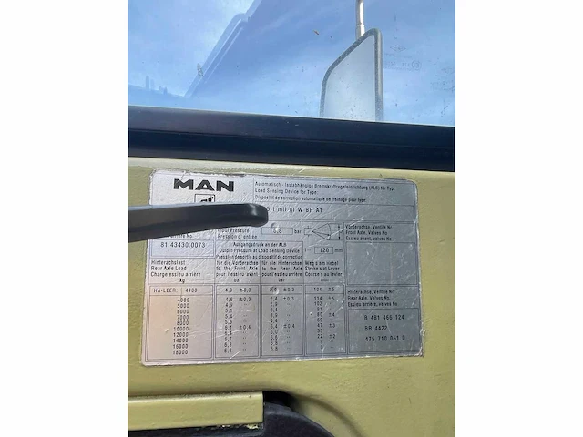 Man - kat a1 8x8 - vrachtwagen - afbeelding 13 van  36