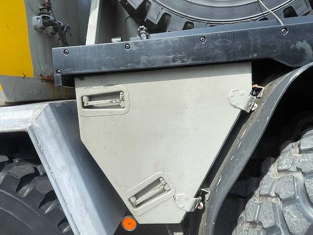 Man - kat a1 8x8 - vrachtwagen - afbeelding 16 van  36