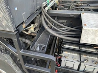 Man - tga 41.440 8x4 - hmf 60 tonmeter laadkraan - 20 ton afzetbaar haakarmsysteem - afbeelding 8 van  57
