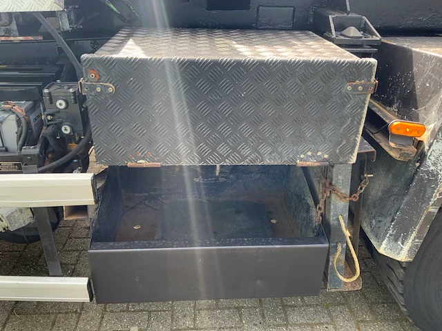 Man - tga 41.440 8x4 - hmf 60 tonmeter laadkraan - 20 ton afzetbaar haakarmsysteem - afbeelding 10 van  57