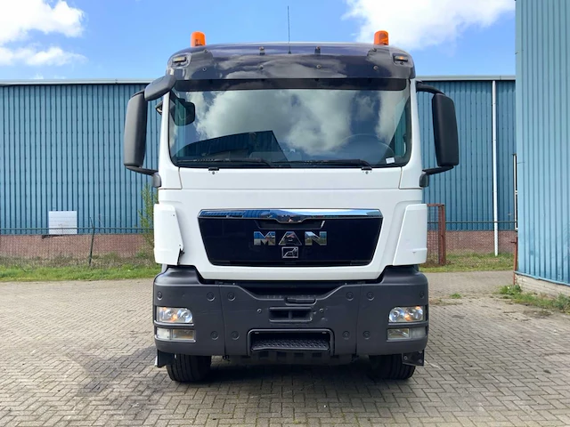 Man - tga 41.440 8x4 - hmf 60 tonmeter laadkraan - 20 ton afzetbaar haakarmsysteem - afbeelding 34 van  57