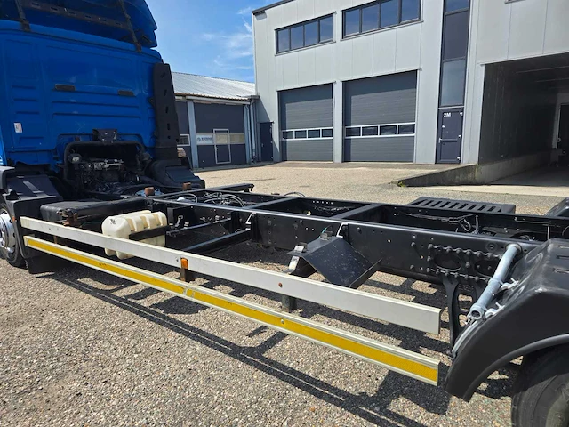 Man - tgl 15.240 bdf - truck - 2009 - afbeelding 4 van  41