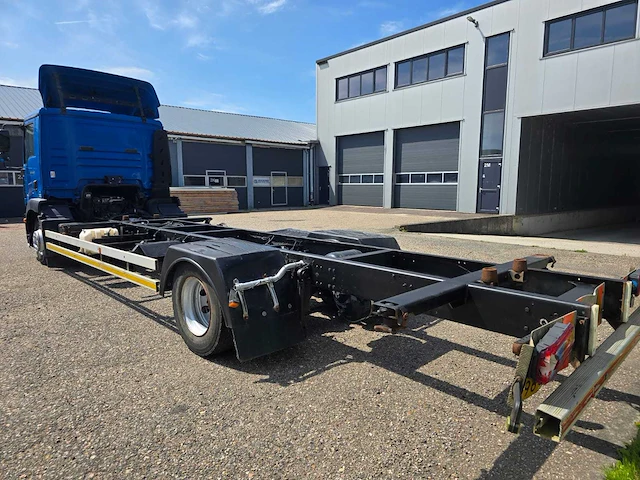 Man - tgl 15.240 bdf - truck - 2009 - afbeelding 5 van  41
