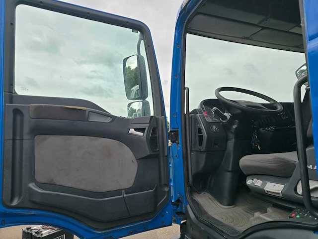 Man - tgl 15.240 bdf - truck - 2009 - afbeelding 15 van  41