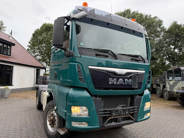 Man - tgx 4x4 - vrachtwagen - afbeelding 16 van  24