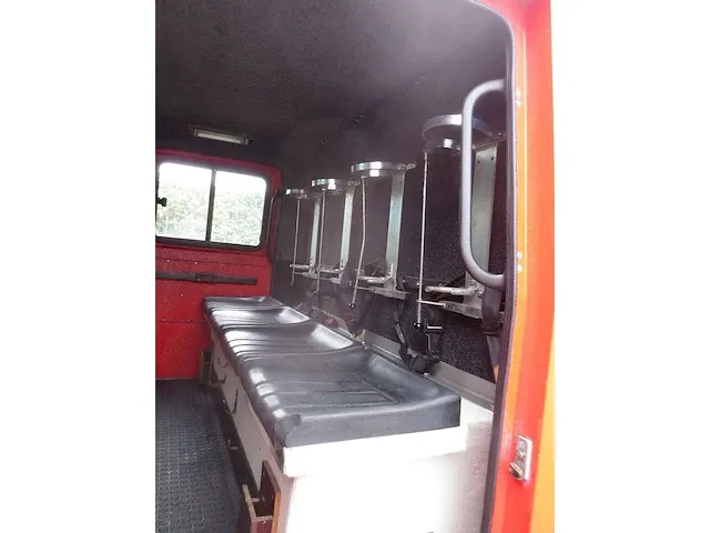 Man 10-153 tankautospuit - afbeelding 3 van  36