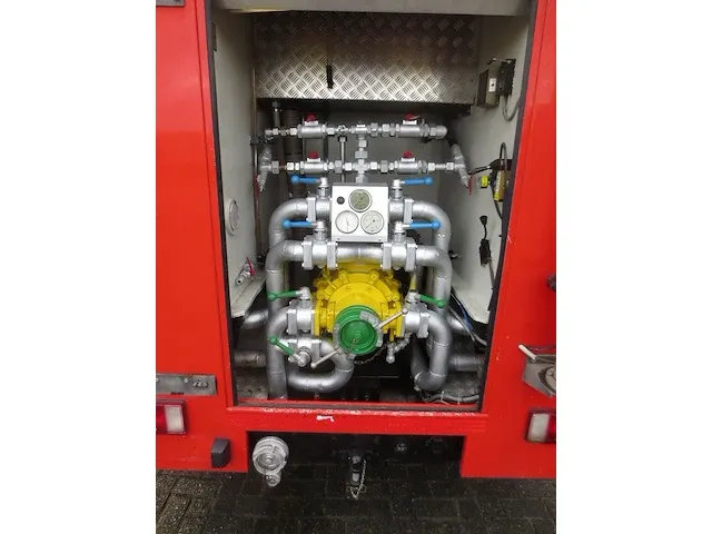 Man 10-153 tankautospuit - afbeelding 10 van  36