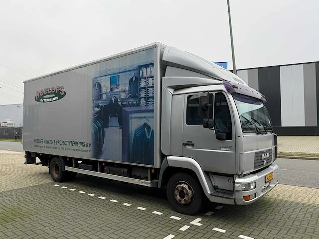 Man 10.185 lc l24 vrachtwagen met 1500kg laadklep - afbeelding 1 van  21