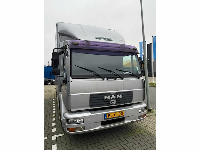 Man 10.185 lc l24 vrachtwagen met 1500kg laadklep - afbeelding 15 van  21