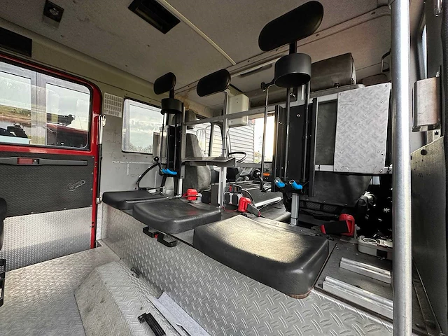Man 12 ll brandweerwagen bj-th-65 - afbeelding 9 van  33
