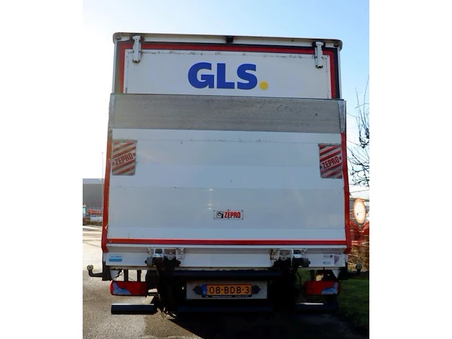 Man bakwagen type tgl 12.180 - kenteken: 08-bdb-3 - afbeelding 12 van  17