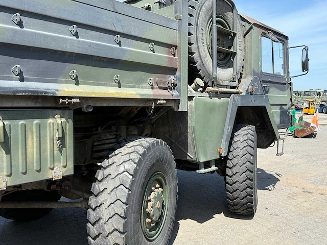 Man kat - 8x8 - vrachtwagen - afbeelding 7 van  43