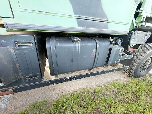 Man kat 1 a1 4x4- camper - afbeelding 13 van  39