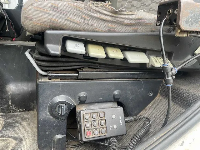Man m 26 mnlc vrachtwagen - afbeelding 17 van  47