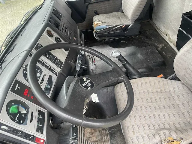 Man m 26 mnlc vrachtwagen - afbeelding 18 van  47