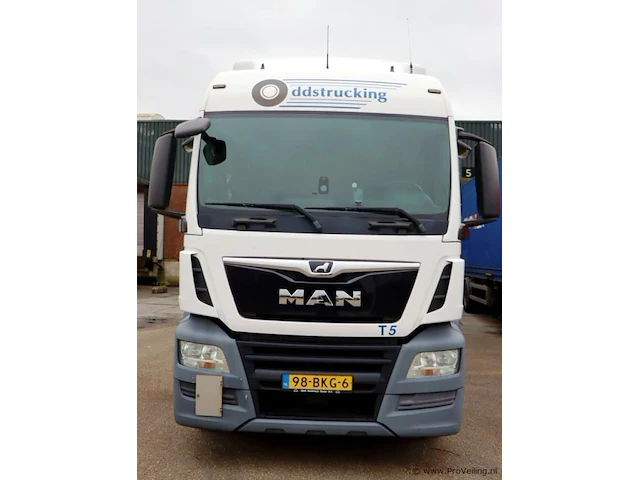 Man opleggertrekker type tgs 18.360 - kenteken: 98-bkg-6 - afbeelding 12 van  40