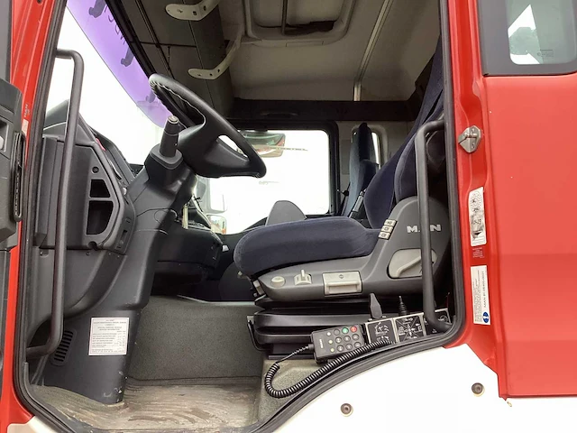 Man tga 18.360 vrachtwagen met haakarmsysteem - afbeelding 14 van  29