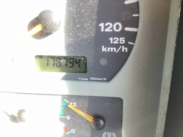 Man tga 26.410 vrachtwagen - afbeelding 14 van  15