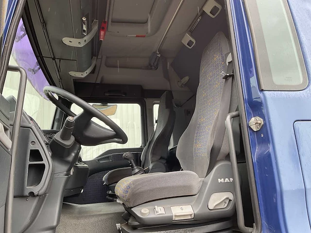 Man tga26.460 vrachtwagen - afbeelding 17 van  17