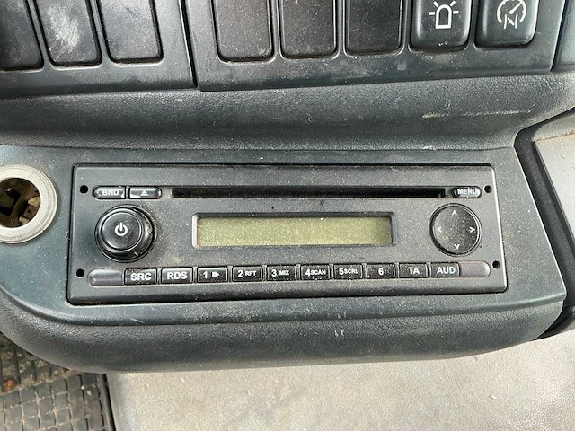 Man tgl vrachtwagen met opbouw - afbeelding 6 van  35