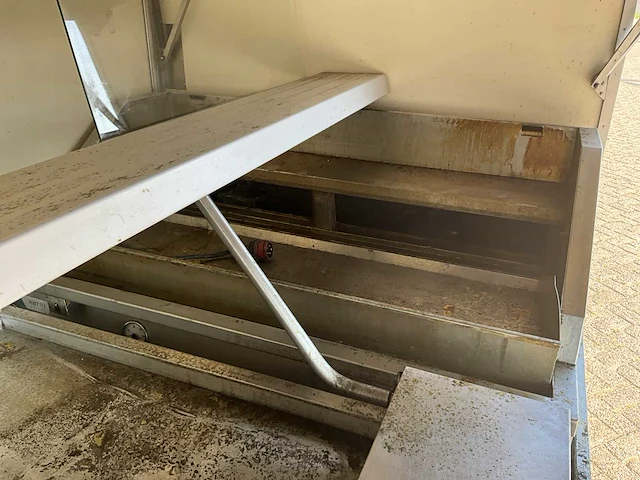 Man verkoopwagen combinatie - afbeelding 10 van  35