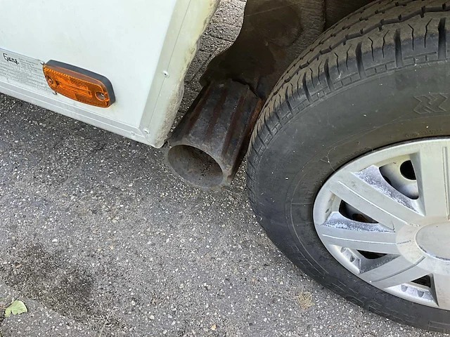 Man verkoopwagen combinatie - afbeelding 21 van  35