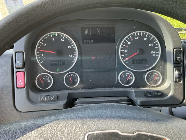 Man verkoopwagen combinatie - afbeelding 24 van  35