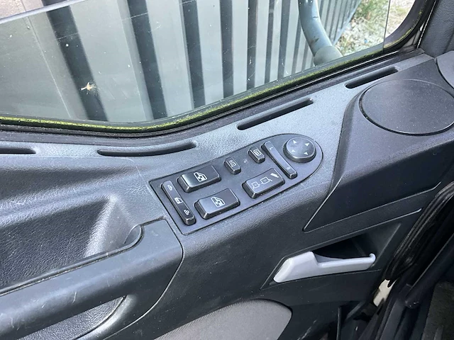 Man verkoopwagen combinatie - afbeelding 29 van  35