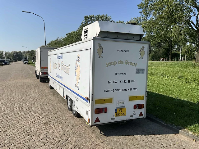 Man verkoopwagen combinatie - afbeelding 23 van  35