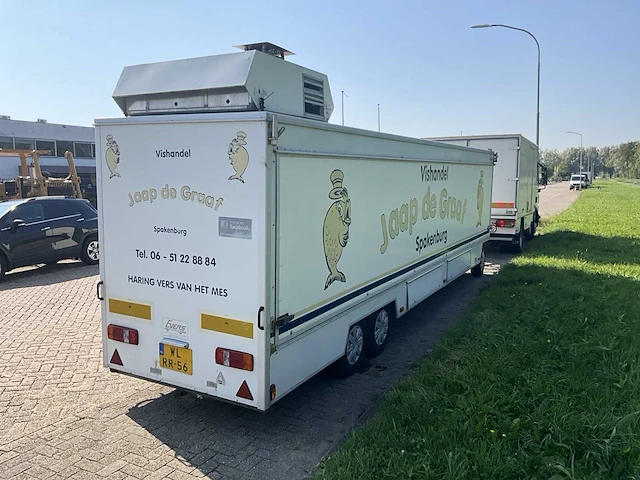 Man verkoopwagen combinatie - afbeelding 30 van  35