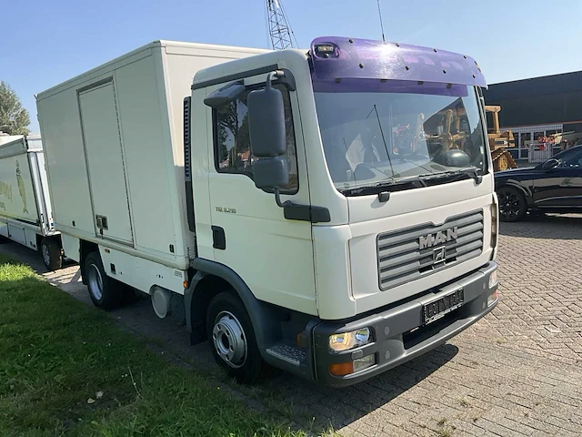 Man verkoopwagen combinatie - afbeelding 32 van  35