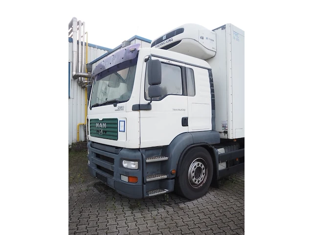 Man - afbeelding 3 van  45