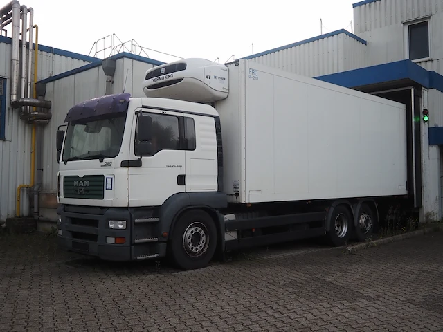 Man - afbeelding 1 van  45