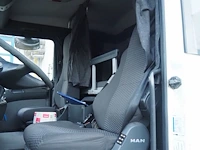 Man - afbeelding 18 van  45