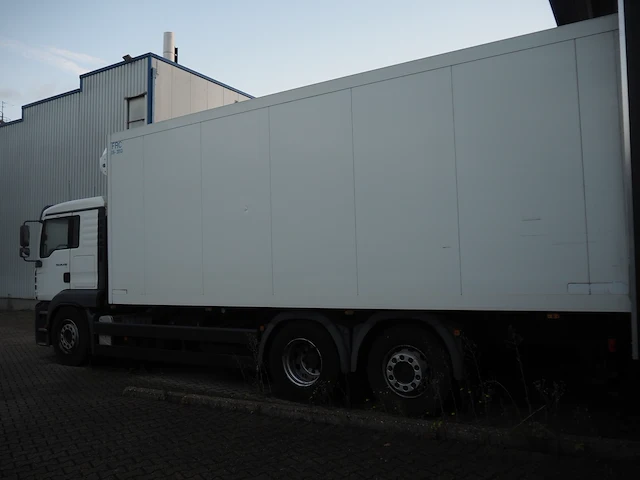 Man - afbeelding 34 van  45