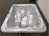 Mandalay deluxe spa 5 persoons jacuzzi en buitenspa - afbeelding 8 van  13