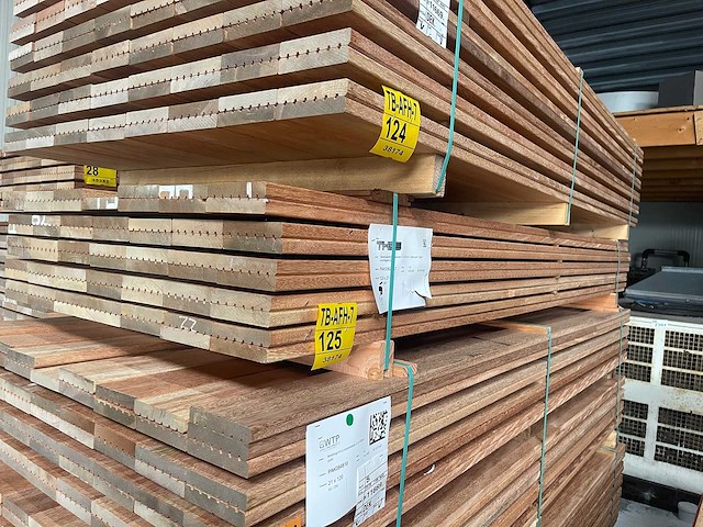 Mandioqueira vlonderplanken 2500x120x21mm (69x) - afbeelding 4 van  4