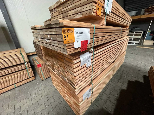 Mandioqueira vlonderplanken 3000x120x21mm (67x) - afbeelding 4 van  4