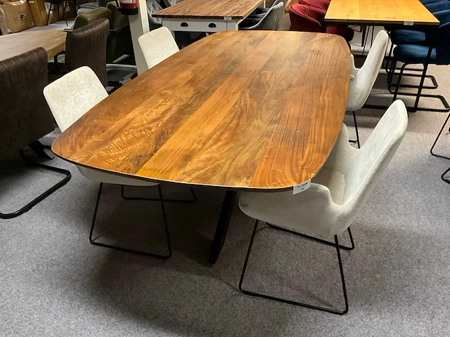 Mango deens ovale eetkamertafel - afbeelding 1 van  11