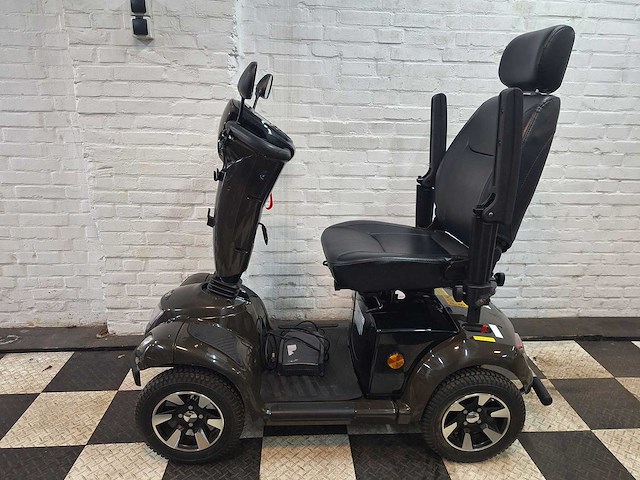 Mango mobility carpo 4 limited edition scootmobiel - afbeelding 1 van  6